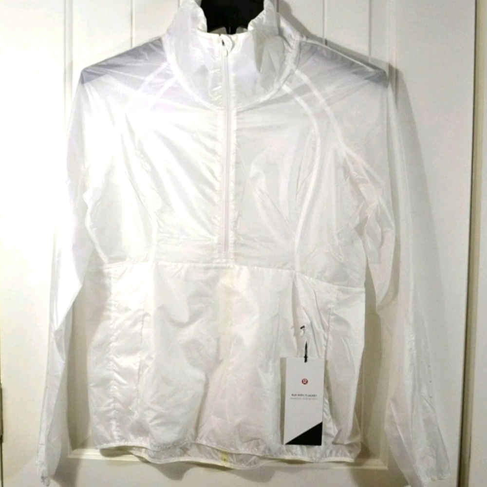NWT Lululemon Run with it Women's Jacket, Size 8